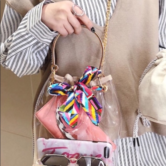 Sale❗️Last 1❗️Chain w/inner drawstring pouch - Picture 5 of 6